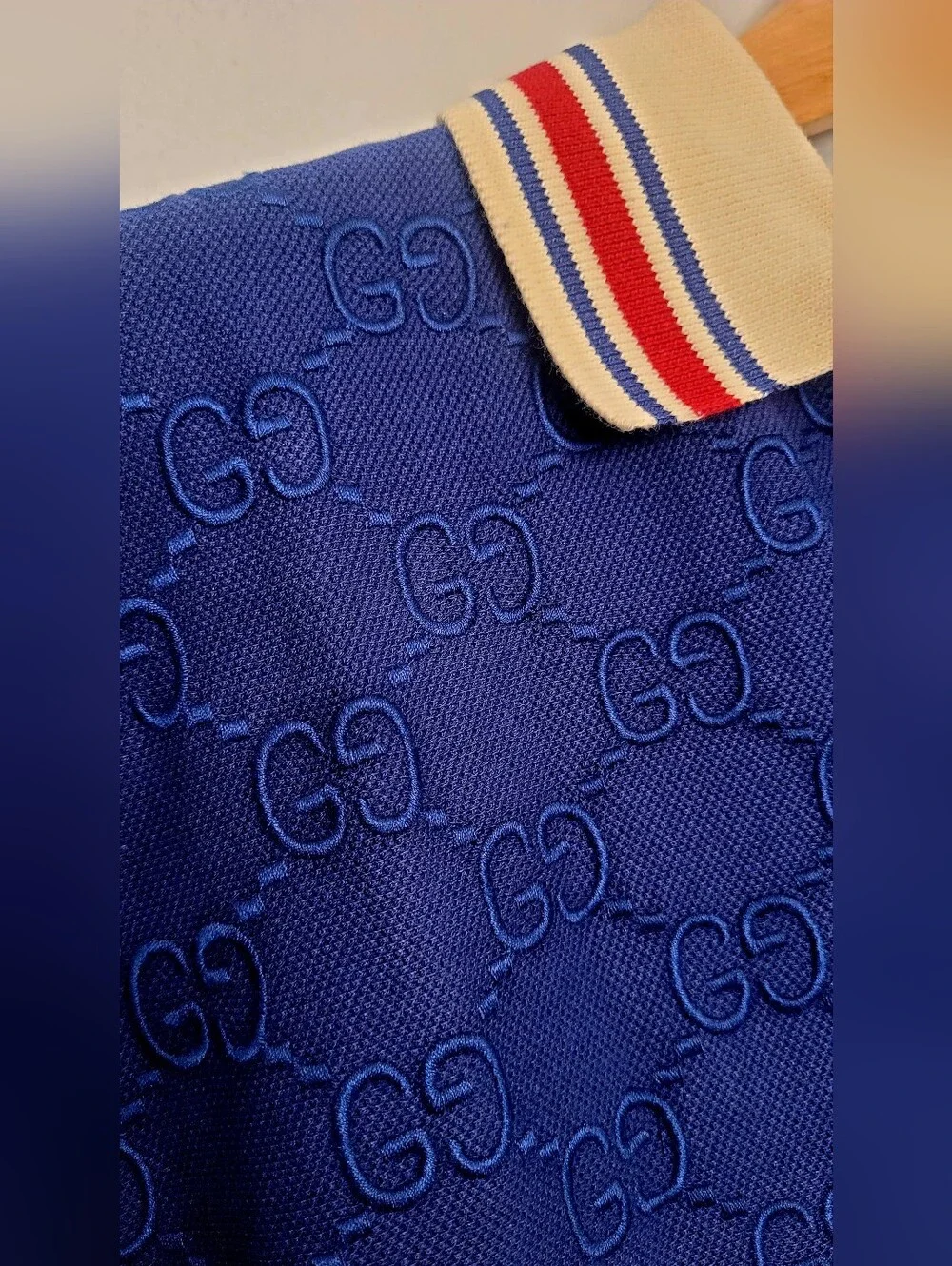 🇮🇹 GUCCI Embroidered 👕Navy Blue GG Jacquard Polo🇮🇹 with Cream Stripe Collar